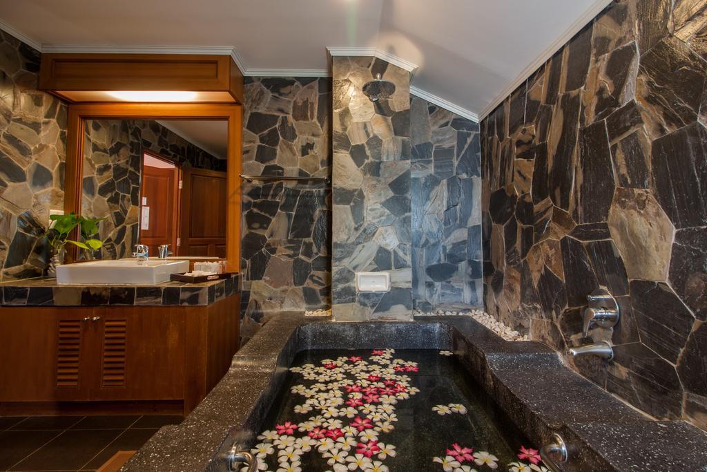 The Privacy Beach Resort & Spa Sam Roi Yot Exterior foto